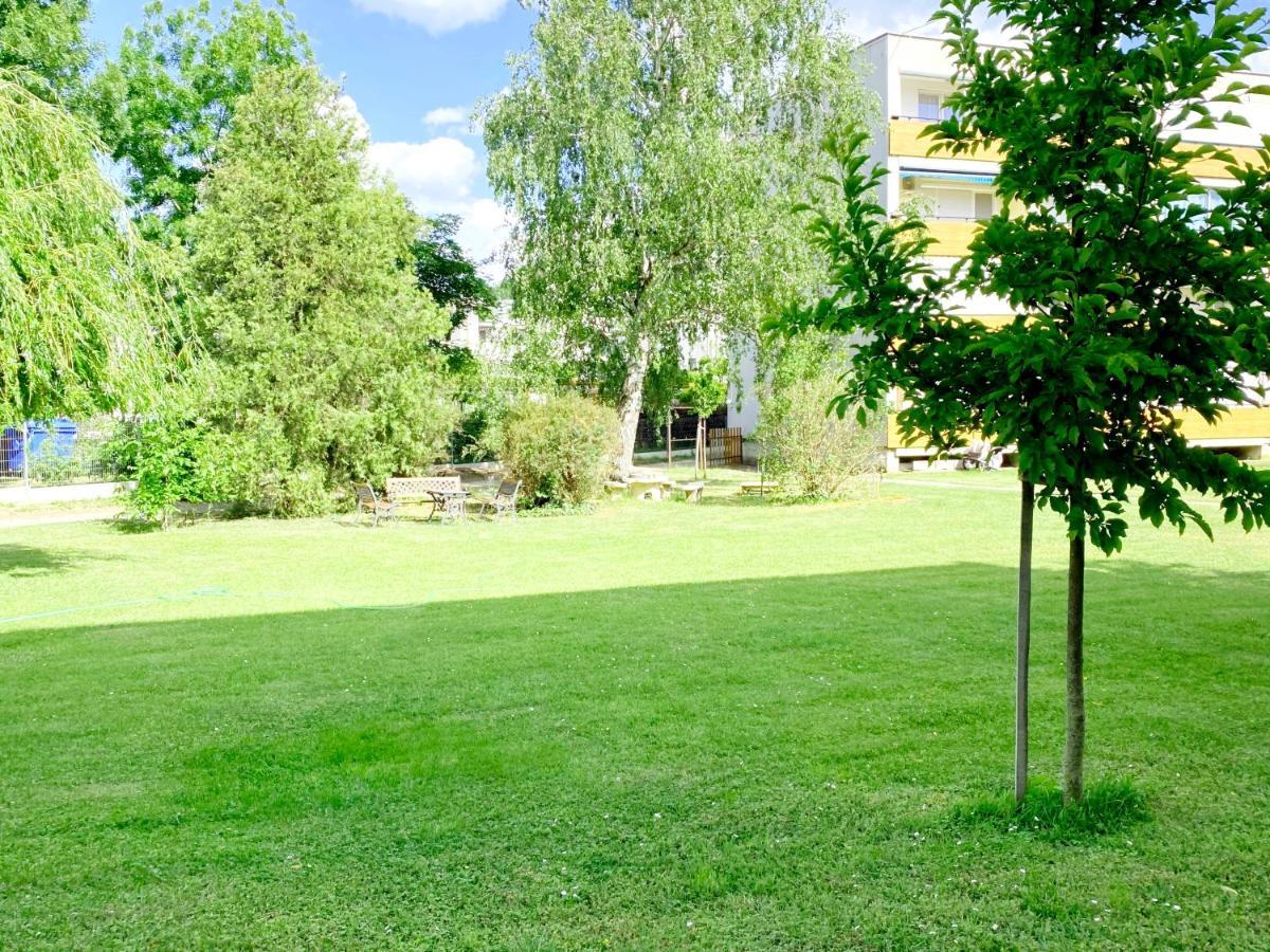 Strand Apartman Balatonfured Exterior photo