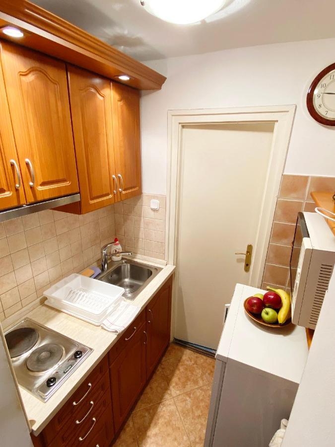 Strand Apartman Balatonfured Exterior photo